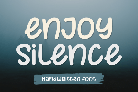 Enjoy Silence: A Handwritten Typeface for Editorial Warmth